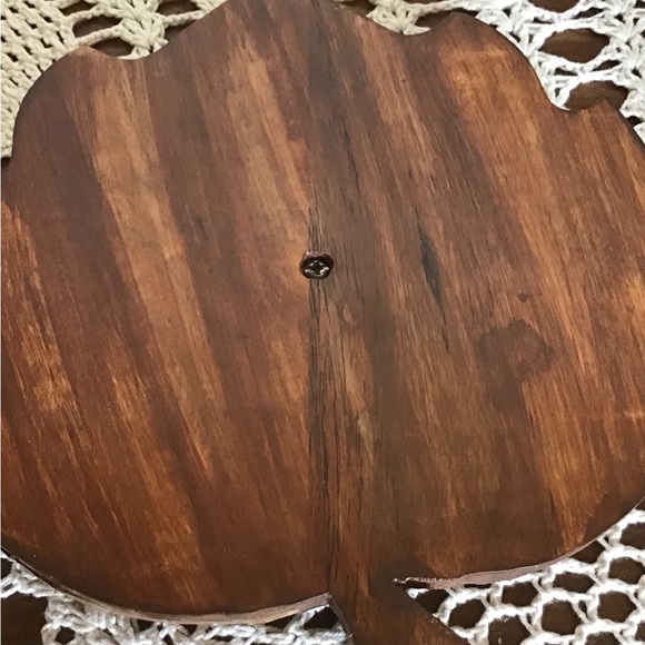 Wooden carved collapsible bowl with handle - Picture 3 of 5